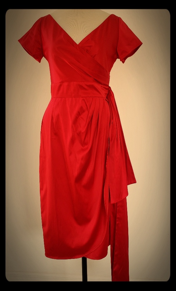 New Pinup Couture Women's M Medium Ava Red 